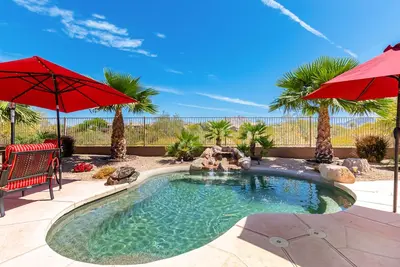 Image de Estrella Mountain Ranch with backyard Oasis close to Golf