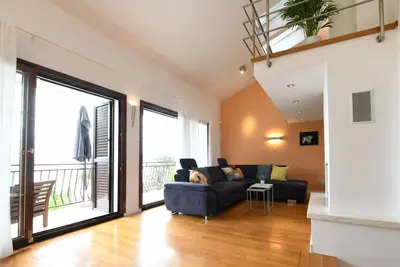 Image de Maison de vacances Mošćenička Draga pour 1 - 8 personnes avec 3 chambres à coucher - Maison de vacan