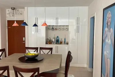 Image de Direct Beach Access with Stunning Ocean & Pool Views. Your Coastal Escape Awaits