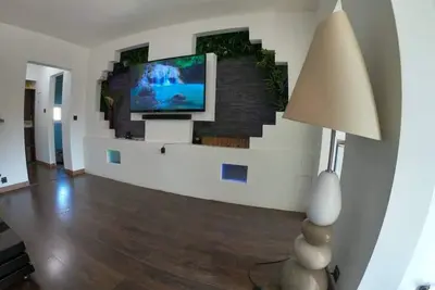 Image de Design and original apartment on the frioul islands 50m from the beach