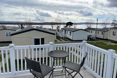 Image de Honeysuckle Large Modern Luxury Caravan on Award Winning Rockley Park