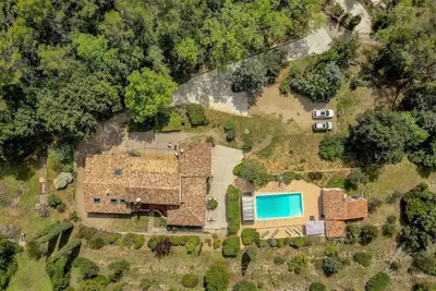 Image de Magnifique villa au calme, vue, grands espaces, hyper équipée, airco et wifi