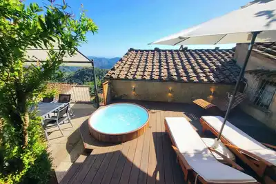 Image de Casa Melograno. 3 bedrooms, 2 bathrooms, Spa-pool, patio, sea & valley views