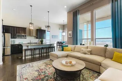 Image de Beautiful Denver Home, Mountains, Great Views, Large Home