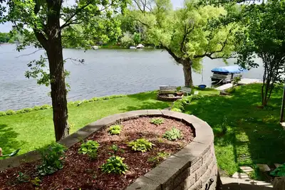 Image de 4 Seasons of Family Fun on Lake Zumbro! Beautiful lakeside retreat.