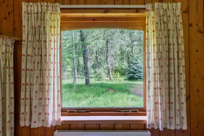 Image de Magnifique maison de vacances privée avec bain à remous, Wifi, Tv et animaux admis