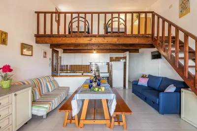 Image de Agréable appartement pour 5 personnes avec climatisation, Tv et terrasse