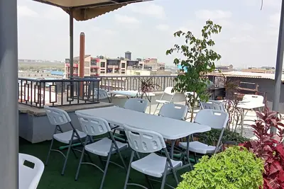 Image de Pride Luxurious Airport Apartment