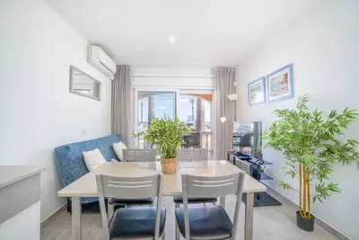 Image de 0019-Bahia Appartement devant de la plage avec wifi