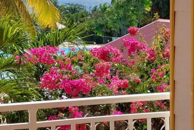 Image de le studio 1015 vue mer un parfait endroit pour vous accueillir