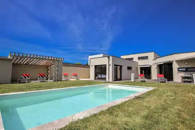 Image de Superbe maison à Montélimar avec.