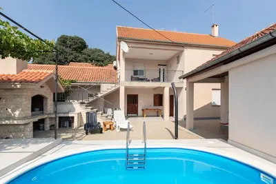 Image de Belle maison à Krusevo avec WiFi