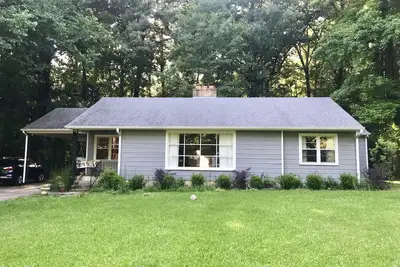 Image de Wonderful house close to the historic square and the Ole Miss campus.