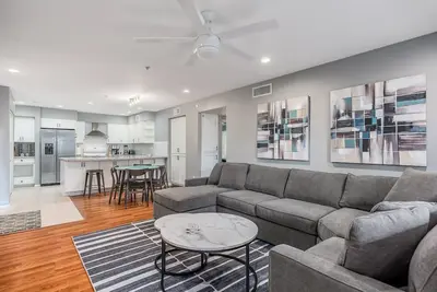 Image de Charming 2 Bed, 2 Bath Condo in the Heart of Old Town Scottsdale