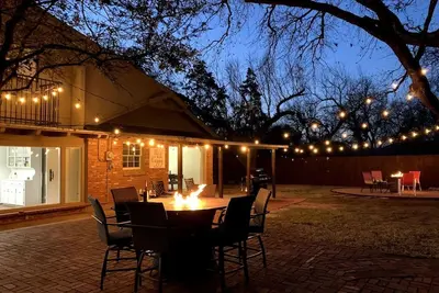 Image de B-Well Westwood: A Family & Friends Experience