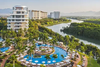 Image de Welcome to Complete Luxury Vacationing in this 5 Star Resort.