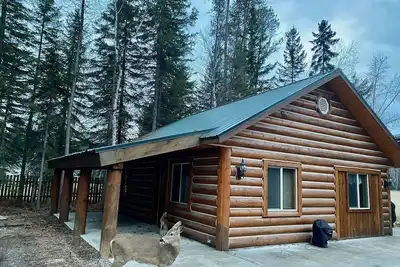 Image de Quaint cabin in the woods