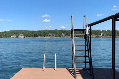 Image de *Newly Updated* Rockview Escape @ Smith Lake