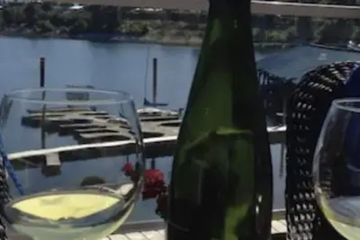 Image de Cozy Kaslo Condo