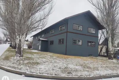 Image de Hettinger Hunting lodge, rent by the day, week, or month walking