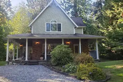 Image de Cozy Classy Country Cottage
