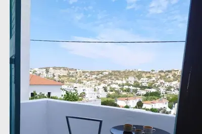 Image de Sea view Cycladic quiet holiday home walking distance to beach, restaurants, cafes