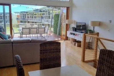 Image de Villa 92 South Shores Resort - Executive style with lagoon view!