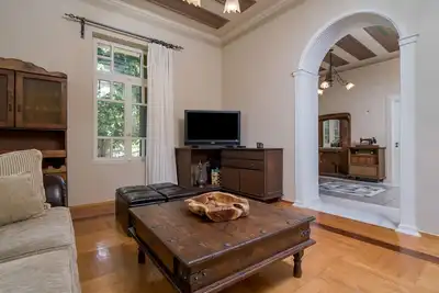Image de Cornelia’s Garden Historic home at Chania Center