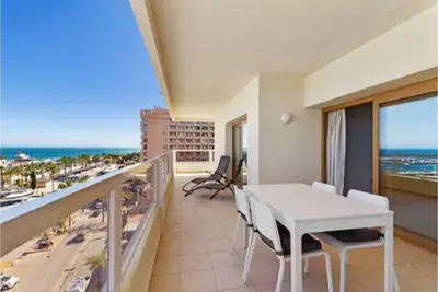 Image de Fabuleux Appartement Face A La Marina