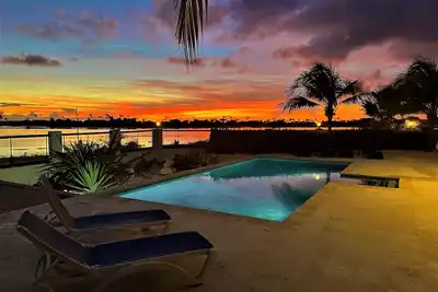 Image de Luxury Ocean View Villa, Stunning Views, 5 minutes to Beaches
