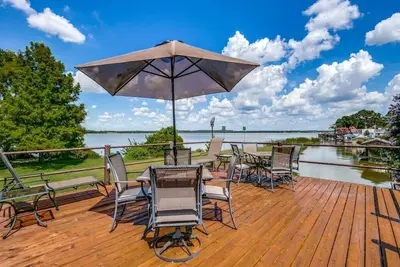 Image de Open Water Views-Hot Tub-High Speed Internet-Sunsets