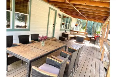 Image de Beautiful 3 bedroom house on a 40 acre horse ranch