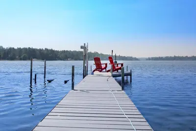 Image de Cozy Lakefront! Lac La Nonne, Alberta