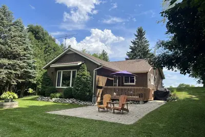 Image de Lakefront Cottage in Huron County