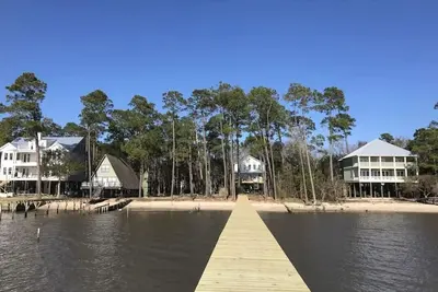 Image de Family Friendly Cottage With  Pier and Beach on Mobile Bay