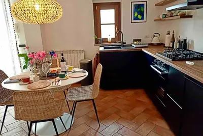 Image de Stylish Umbrian apartment garden pool nr Orvieto