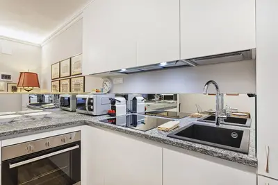 Image de Marvelous Soziglia Apartment by Wonderful Italy