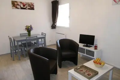 Image de À 340m des pistes de ski, 2ème étage, parking, télévision, casier à ski, 25m², Valloire