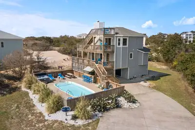Image de Sea Blue: 4-Bedroom Oceanside w/ Private Pool and Hot Tub