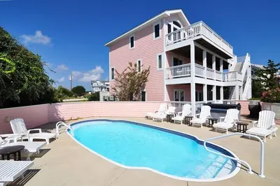 Image de Phoenix Rising: Oceanside with an Elevator, Private Pool, Spa and Ocean Views