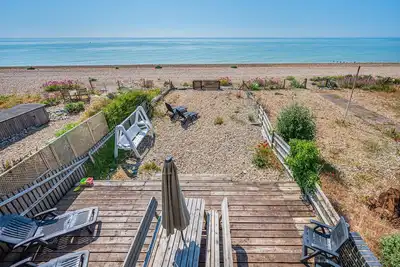 Luxury Coastal Escape with Unmatched Views & Family Ready.