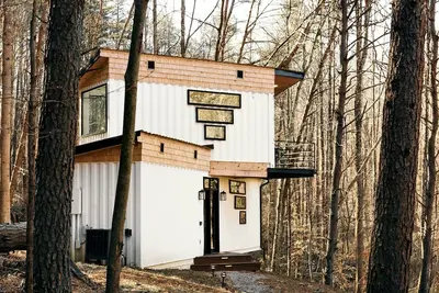 Image de This cabin is a 1 bedroom(s), 1 bathrooms, located in Rockbridge, Oh.