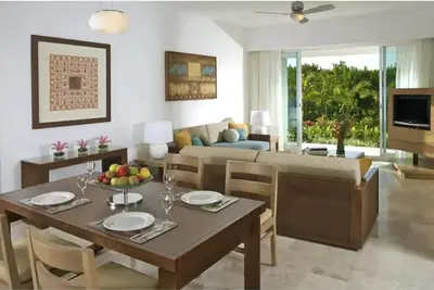 Image de Grand Luxxe Loft, Junior Suite Deluxxe, The Grand Bliss Master Room