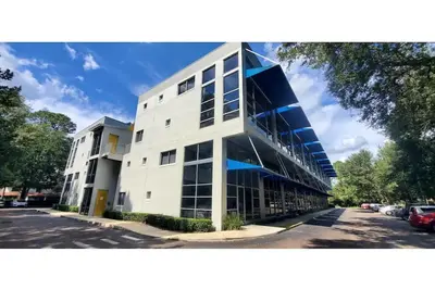 Industrial Loft In Gainesville Just Min From Uf.
