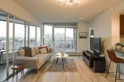 Image de Beautiful 2 Bedroom Apartment Downtown Vancouver