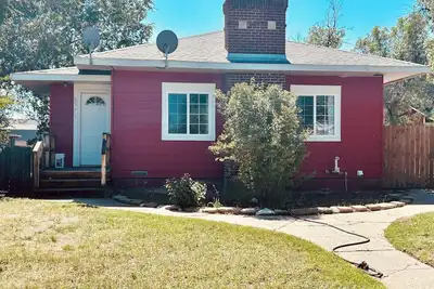 Image de This home is a great spot to stash your belongings and go explore the historical town of Thermopolis