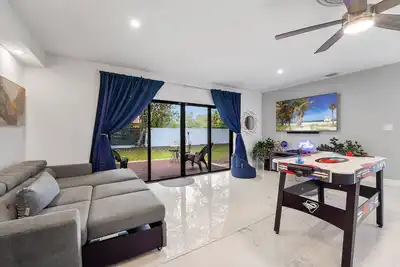 Brand New Renovated Cozy Home! Prime Location! Live in Style 🏡🌟⭐️💫