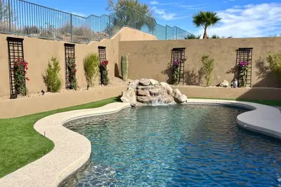 North Scottsdale Retreat - Golf, Hiking & Backyard Oasis