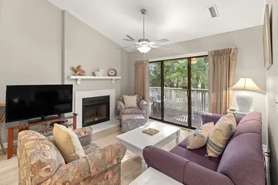 Image de Kingston Sjp 13d 2nd floor Villa w/pool/beach