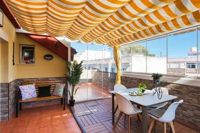 Image de Agreable Appartement Avec Grande Terrasse Dans Le